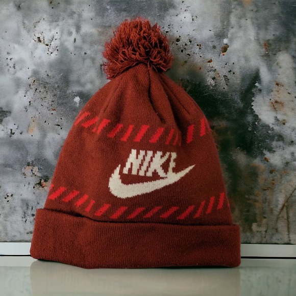 Nike Dri Fit Cuff Beanie 2019 Red Unisex - Picture 2 of 4